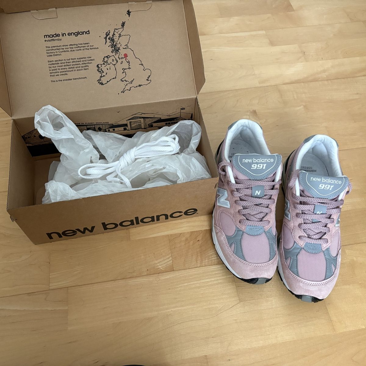 New Balance Scarpe da uomo: New Balance 991 pink – Usato da Wallisellen venduto da ntroulis80 5