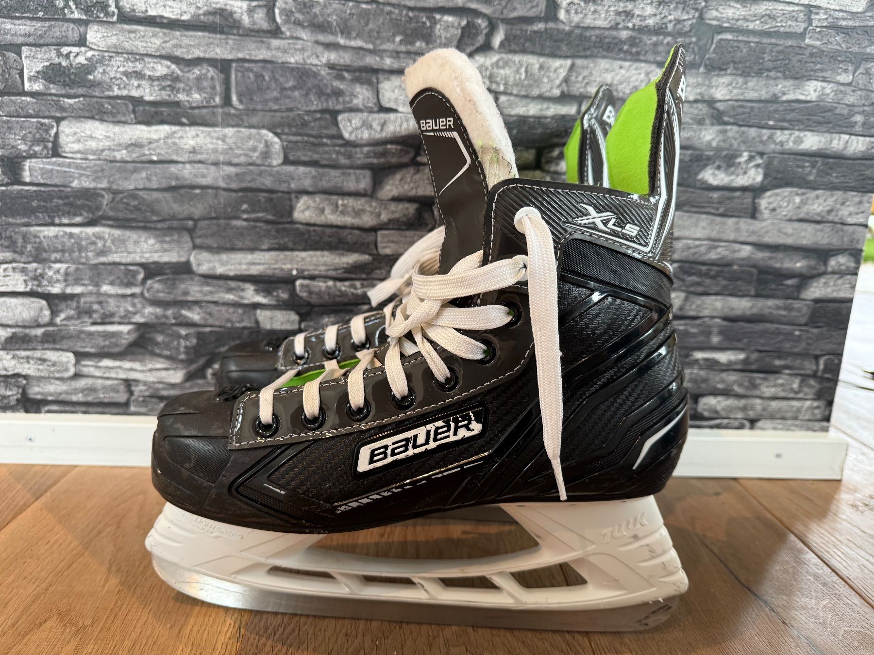 Bauer Schlittschuhe: Bauer Eishockeyschlittschuhe XL S – Gebraucht aus Samstagern von miky09