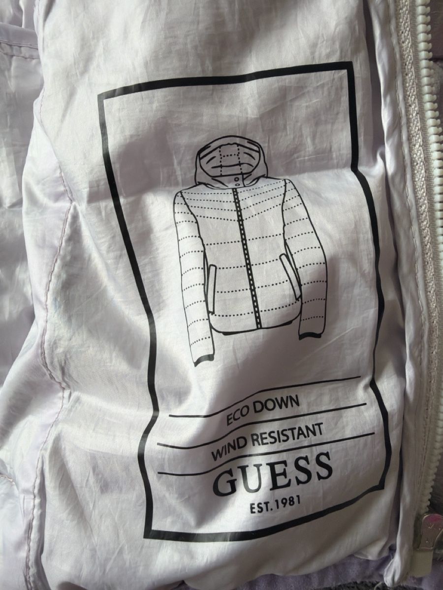 Guess Giacche & Cappotti: Guess Windjacke warm eco down 152 cm – Usato da Wettswil venduto da pop_qw58 3
