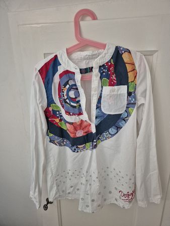 Desigual Bluse Langarm Gr. 10 / 140 Weiss Bunt Top Zustand 