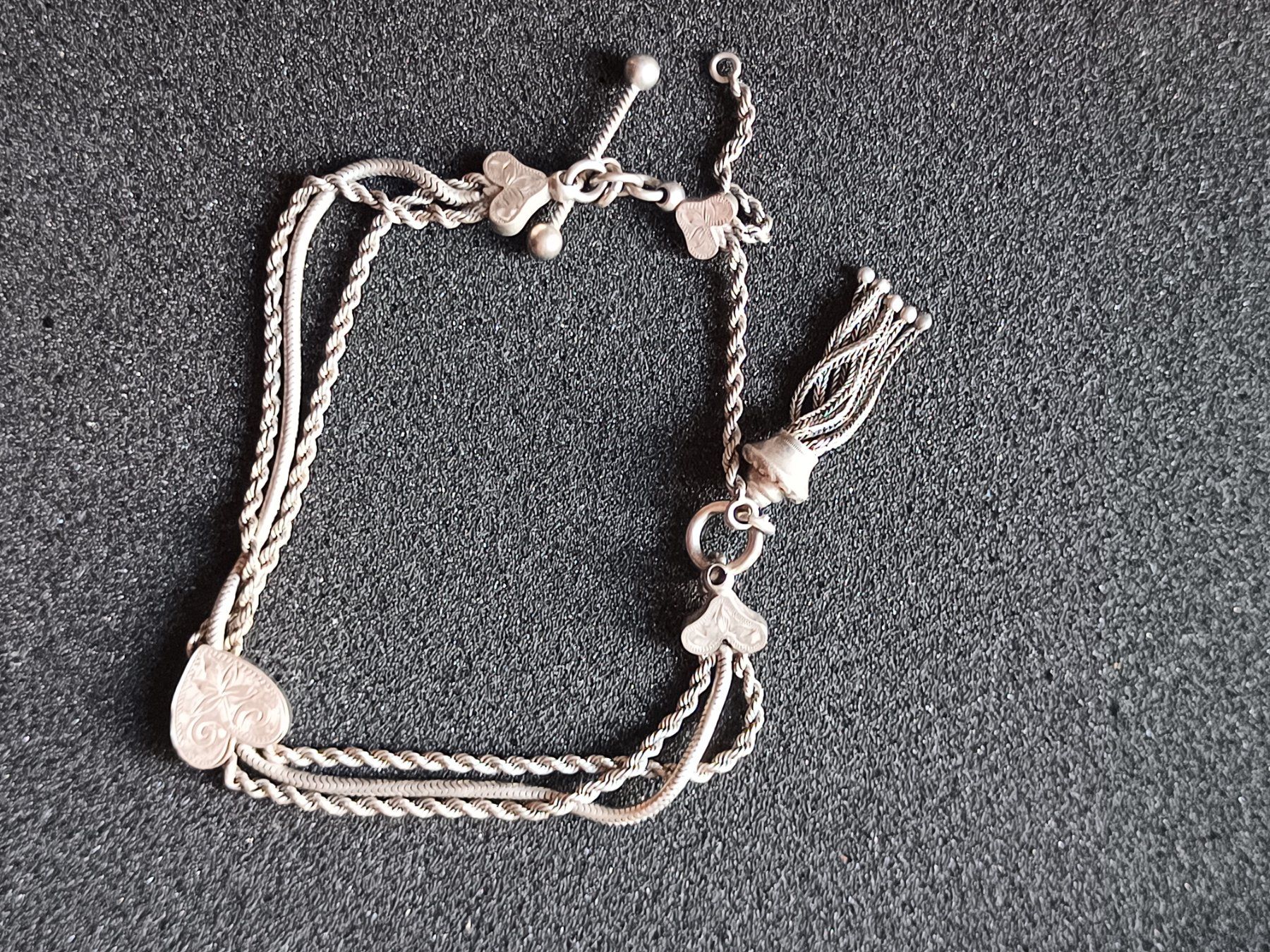 Bracciali & Braccialetti: 21 Gramm Silber Schmuck Vintage Silberarmband mit Herz – Usato da Winterthur venduto da sekkohsam 1
