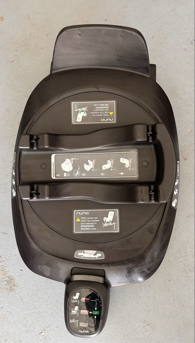 Nuna Seggiolini per auto: Nuna Base Next – Usato da Kirchberg BE venduto da smileingface 1
