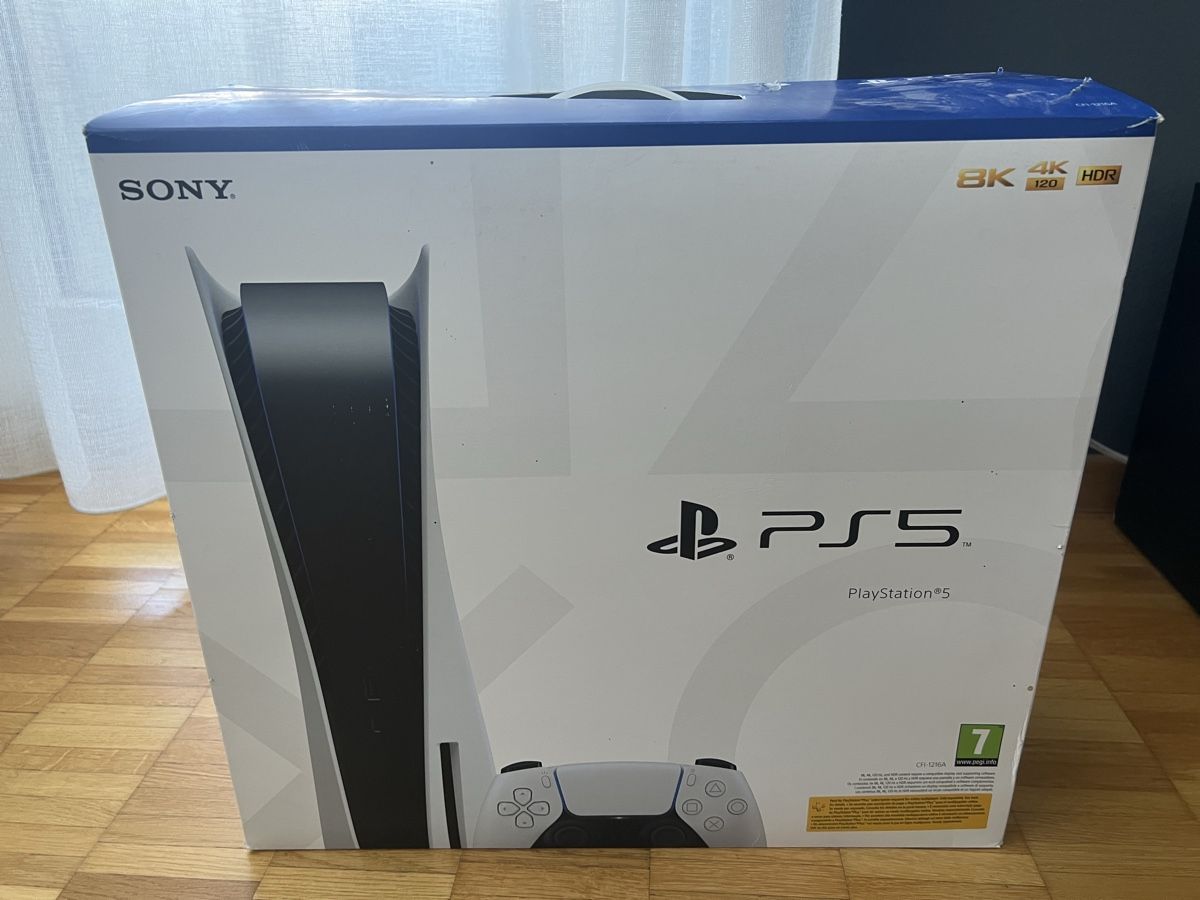 Sony Console: PlayStation 5 (PS5) – Version Disc+ 2 Controller – Usato da Zürich venduto da jos_d7vr 3