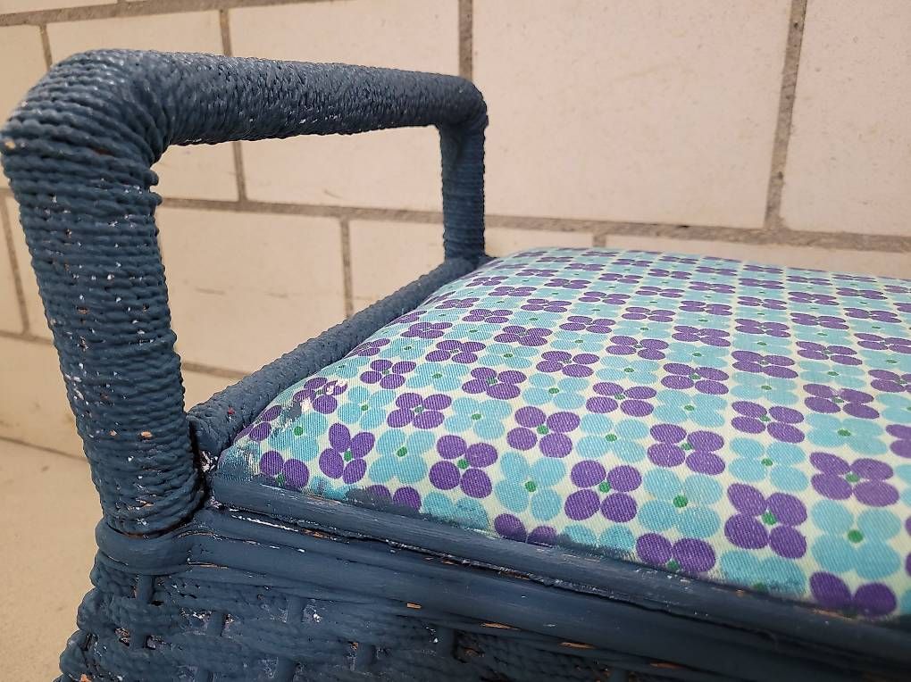 Hocker: Hocker – Gebraucht aus Bern von alinelangenegger01 1