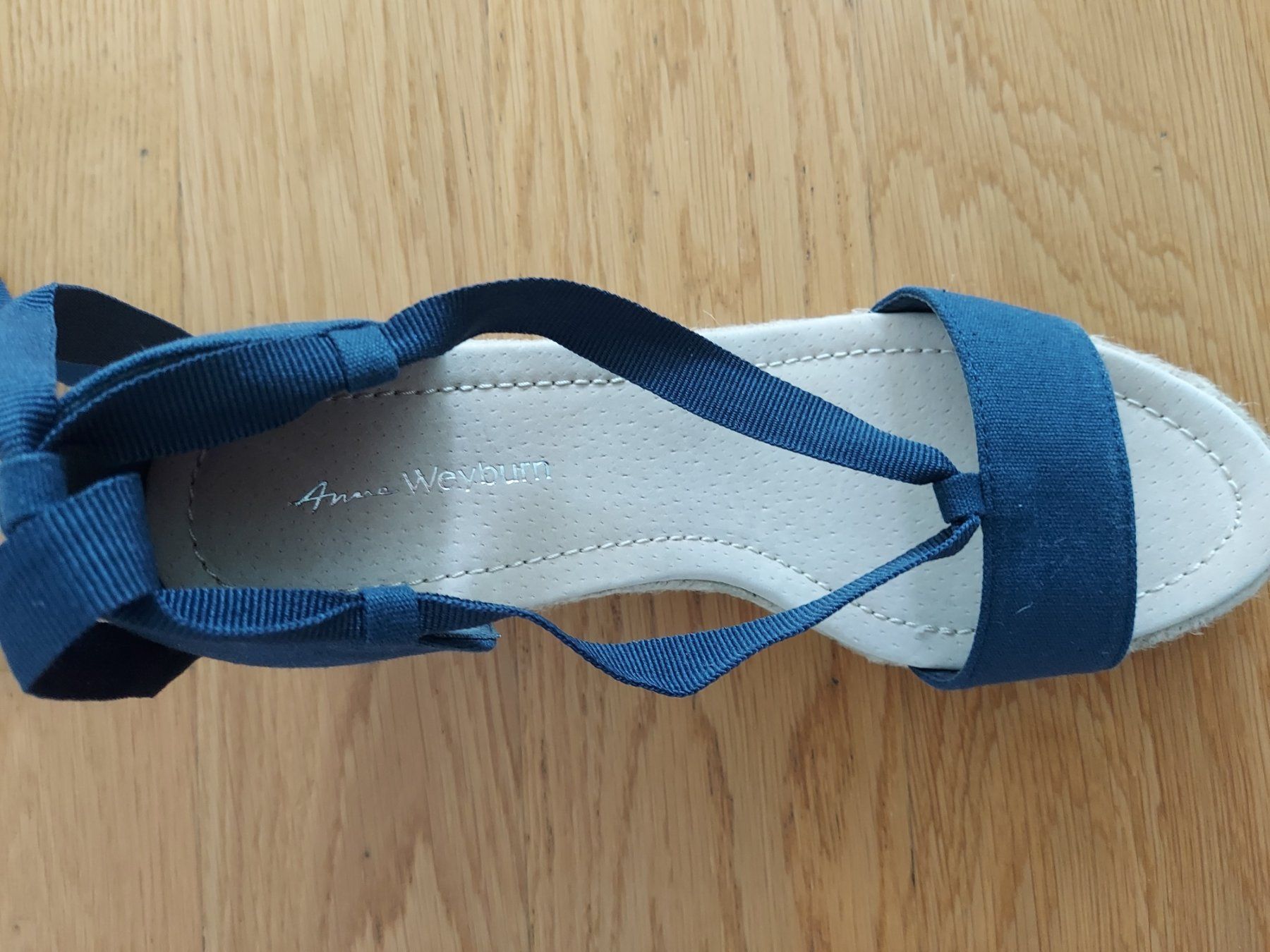 Scarpe da donna: Sandales – Nuovo (secondo la descrizione) da Lausanne venduto da malimar3 6