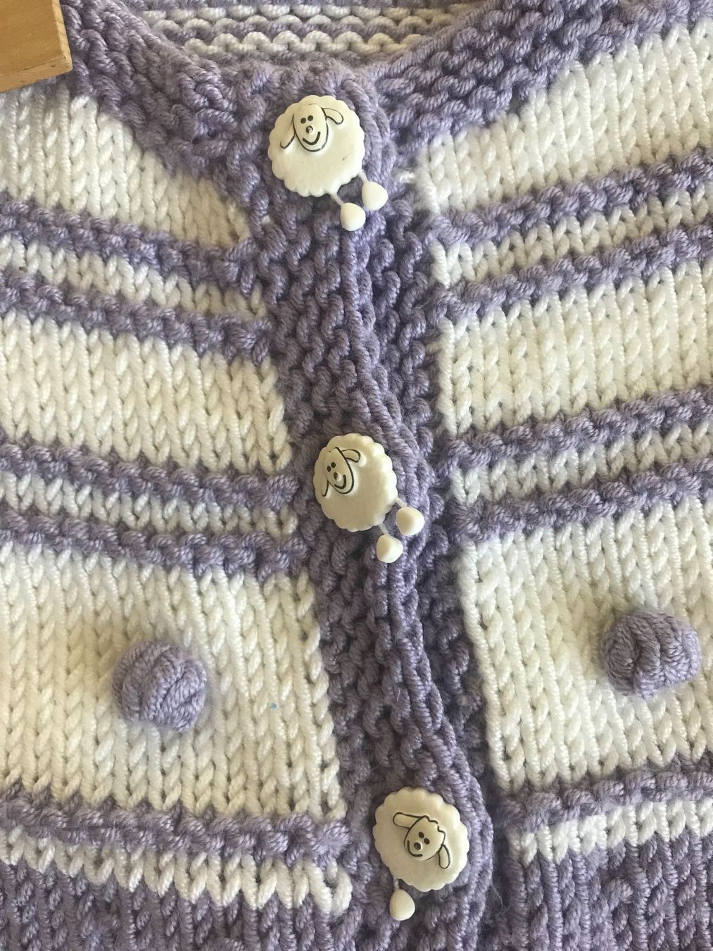 Giacche & Cappotti: KINDERSTRICKJÄGGLI Von Hand Gestrickt – Nuovo (secondo la descrizione) da Hochdorf venduto da la_nationale 2