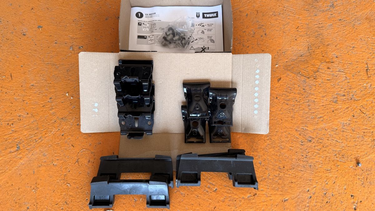 Thule Portapacchi: Thule Kit 186023 Volvo XC40 – Usato da Tägerig venduto da Coke_Zero