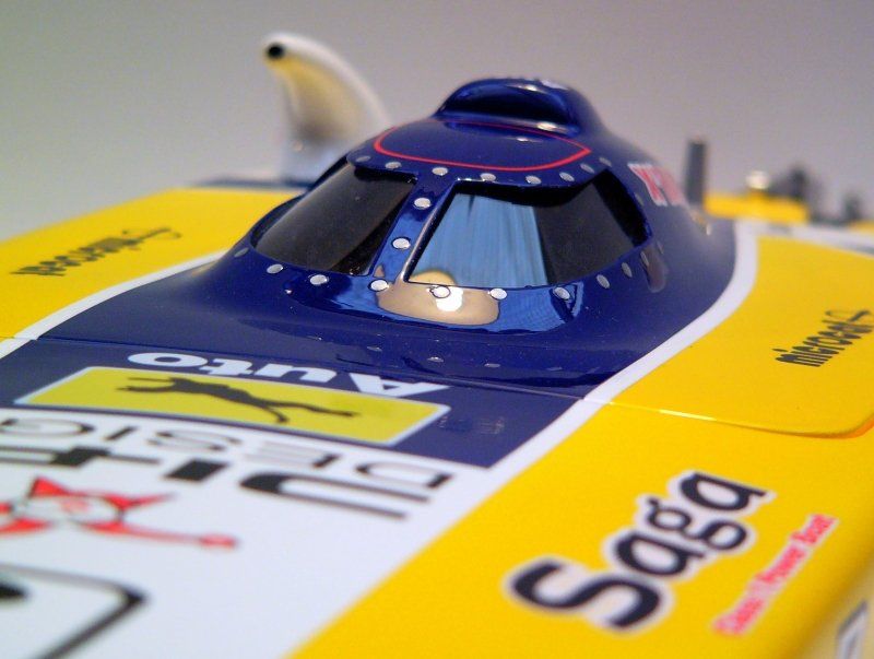 Modellbausätze & Standmodelle: Dragon Hobby Saga 650EP Racing Boat – Gebraucht aus Basel von Aletschhorn 2