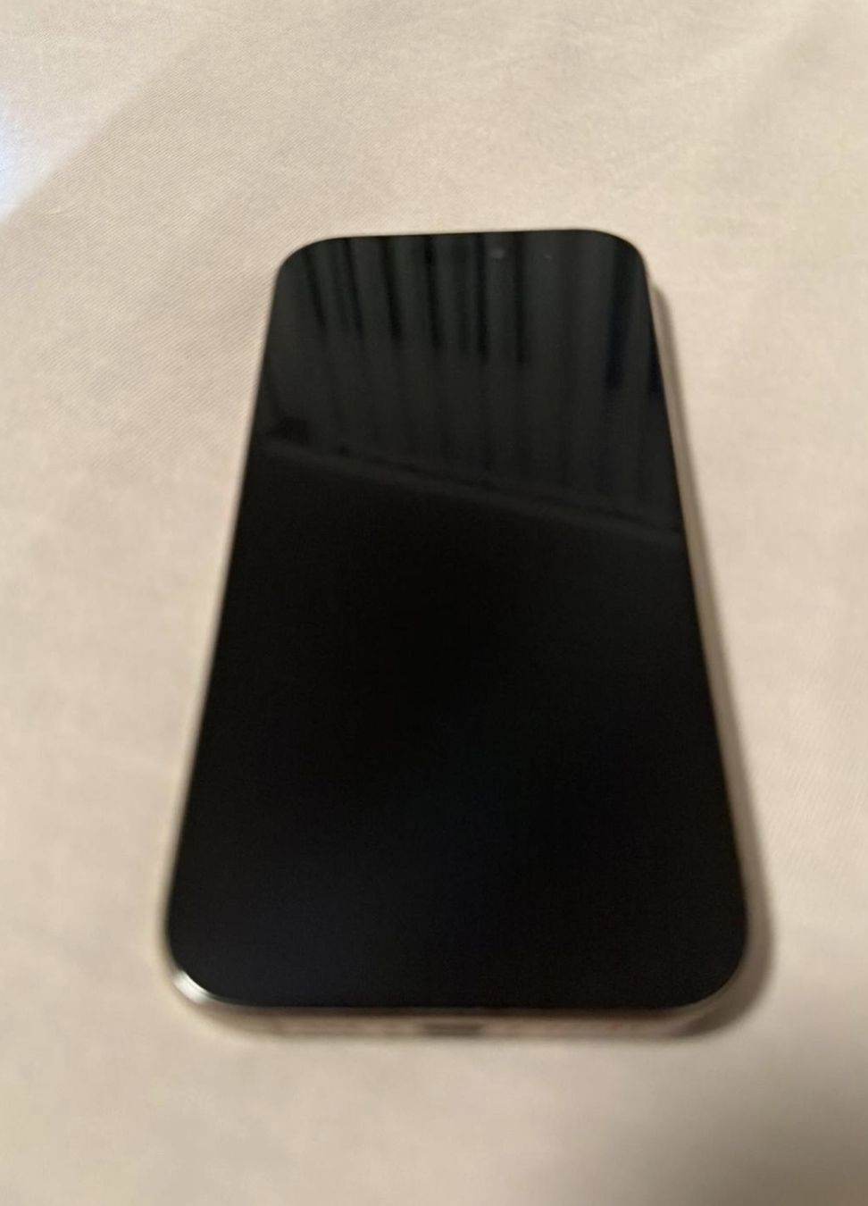 Apple Portables: Iphone 16 pro 256GB – D'occasion à Grenchen par HZG. 1
