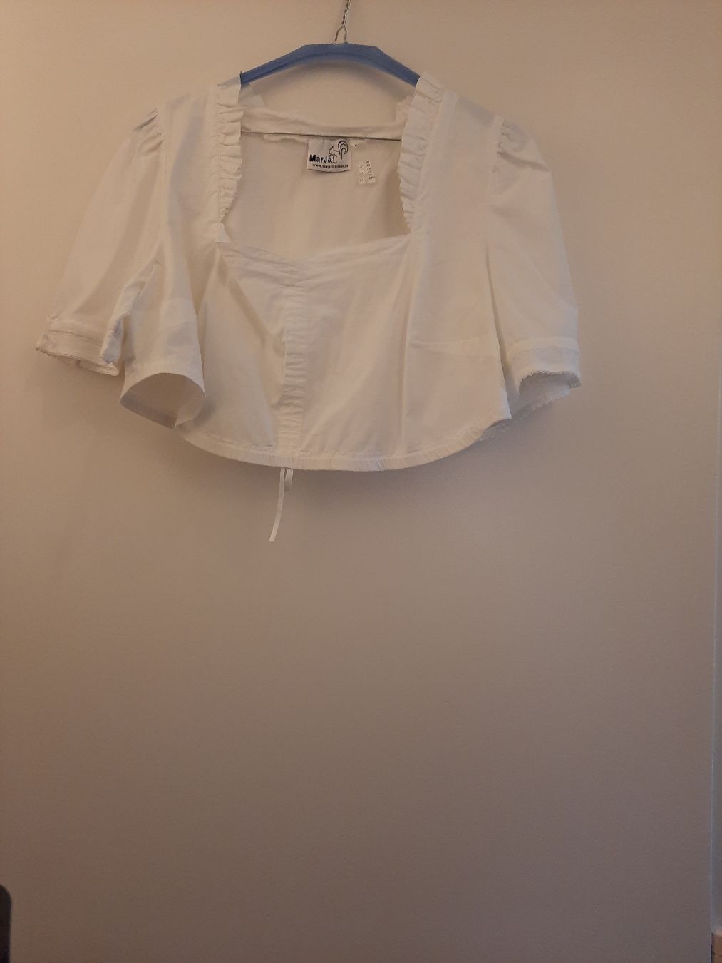 Robes: dirndl – D'occasion à Fahrni b. Thun par fri_n652 3