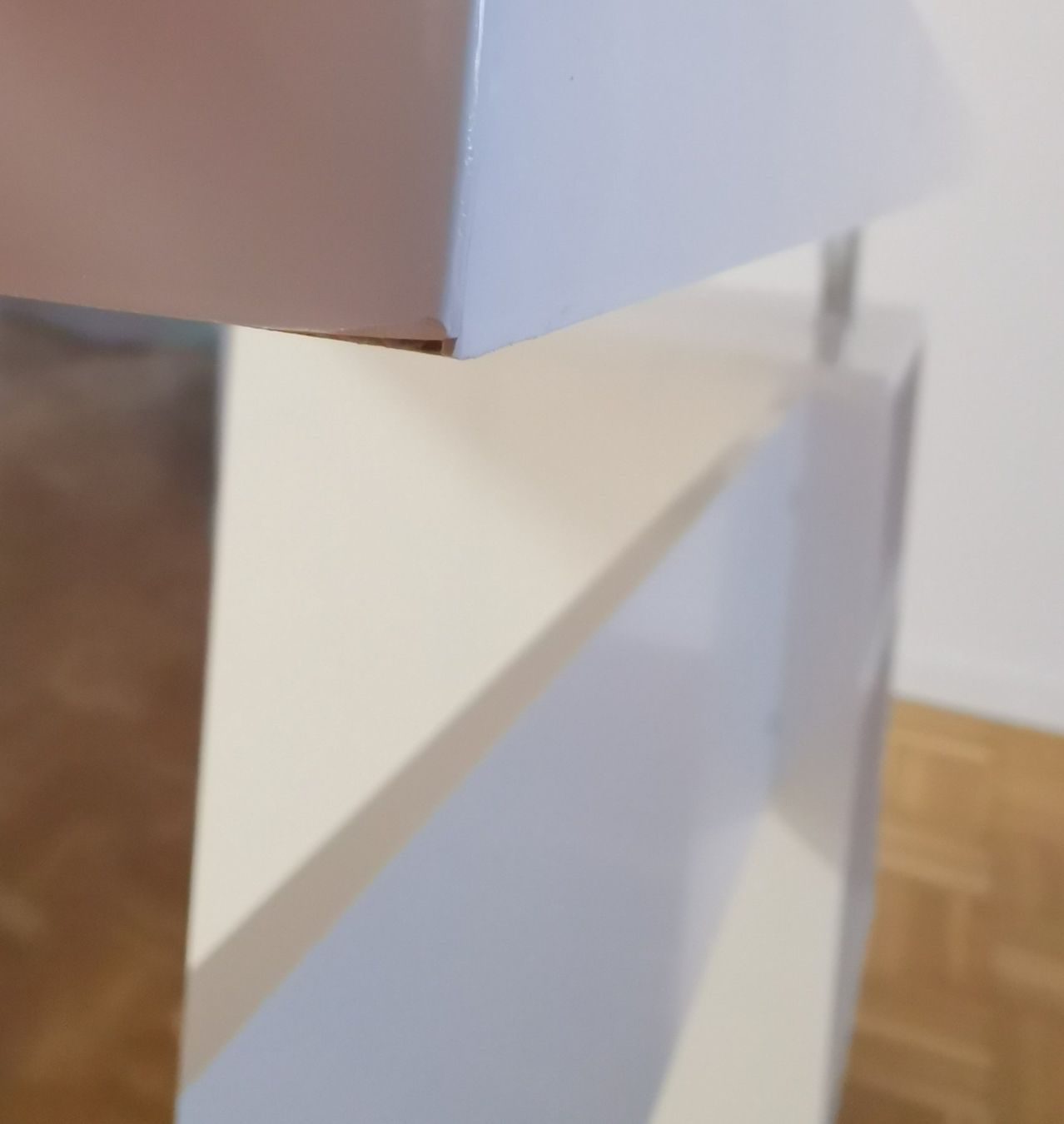 Scrivanie: Schöner Schreibtisch in Glanzoptik – Usato da Eschlikon TG venduto da kri_5lb6 3