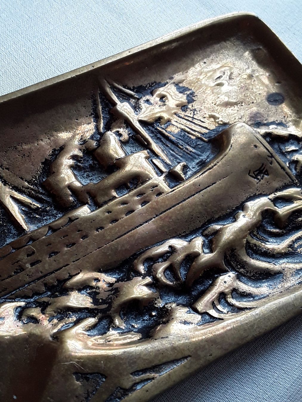 Portacenere: Bronze Aschenbecher mit Titanic? – Usato da Zürich venduto da gutsan 2
