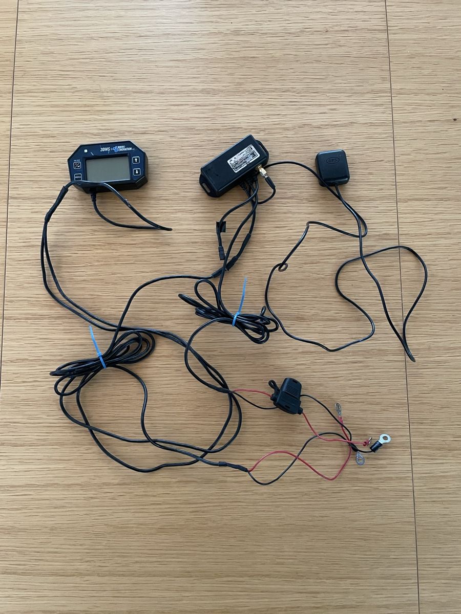 Toutes les pièces détachées moto: 3DMS by Riders Innovation GPS module set occasion – D'occasion à Lausanne par jer_m5kh 3