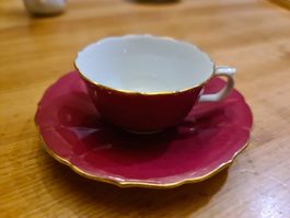 Meissen Porzellan rote Moccatasse 