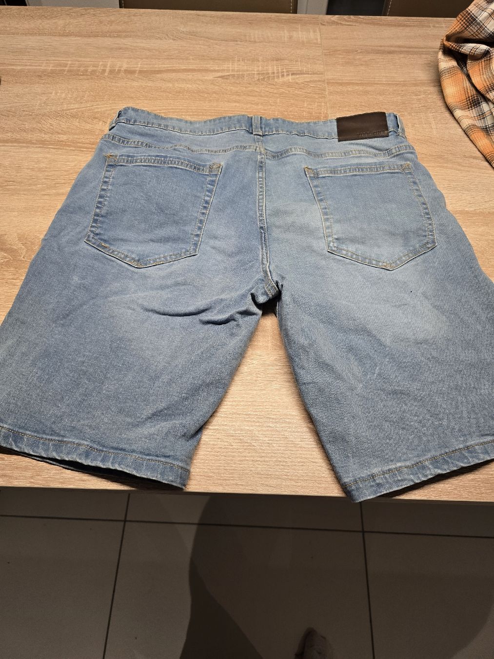 Jeans: Kurze jens hose himmelblau – Nuovo (secondo la descrizione) da Derendingen venduto da Mil_l98S 2