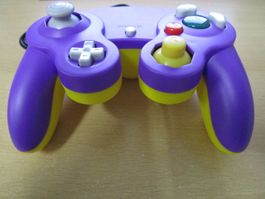 Game Cube Controller Joypad Wario purple yellow violett/gelb
