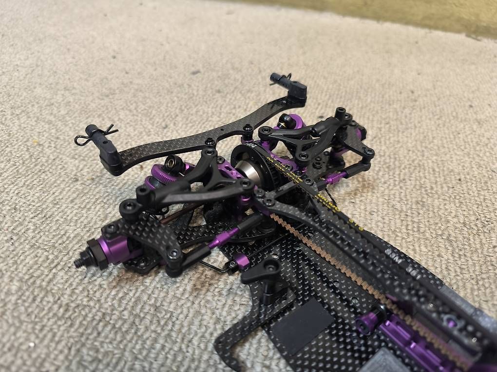 RC Kits de montage: Destiny DTY-10 – D'occasion à Biel-Benken BL par racer-87 2