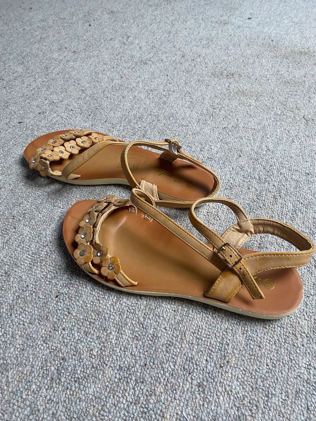 Scarpe da donna: Sandalen braun 39 – Usato da Altendorf venduto da am9j_nt 1
