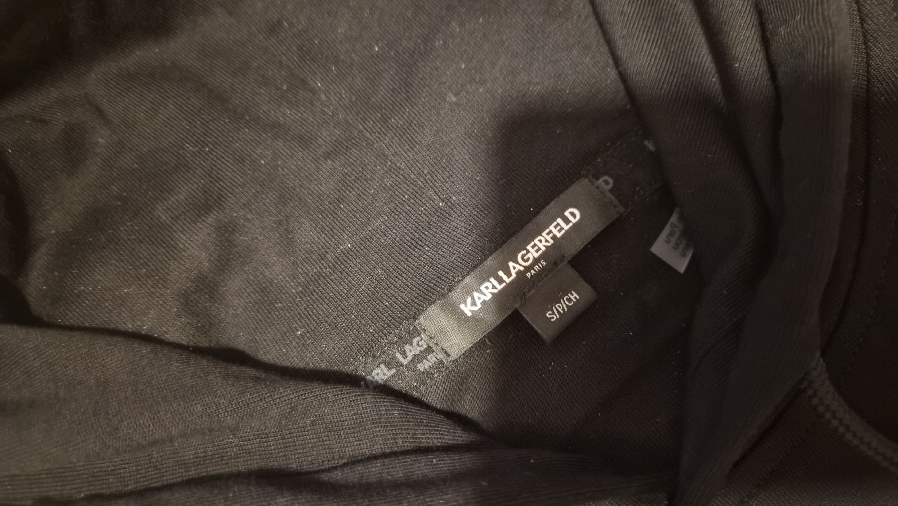 Karl Lagerfeld Maglioni & Felpe: Pull à capuche Karl Lagarfeld – Nuovo (secondo la descrizione) da founex venduto da golfisteone 1