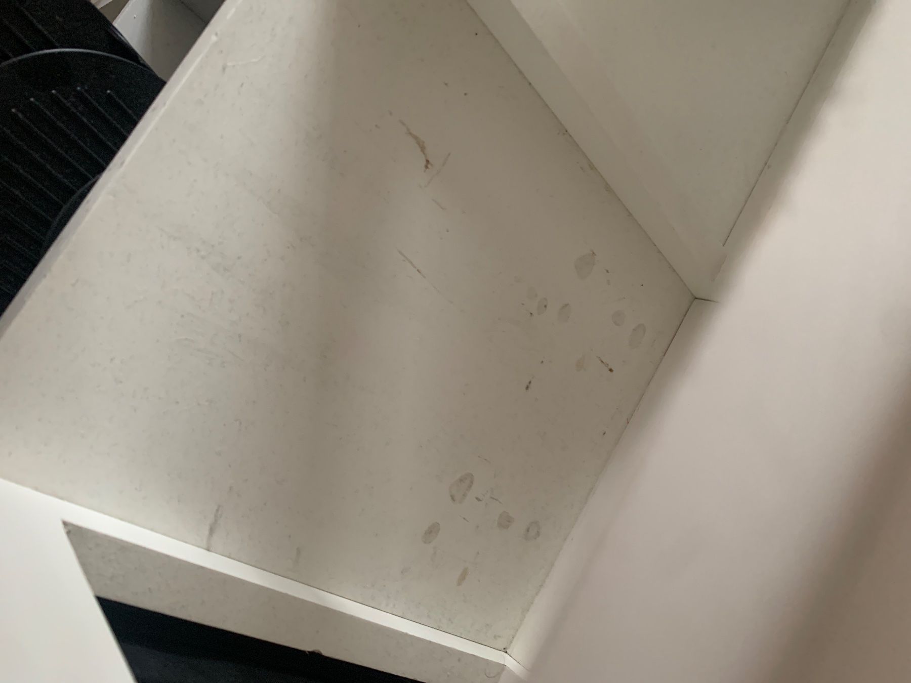Scaffali: Kleines weisses Regal – Usato da Basel venduto da ari_xy65 3