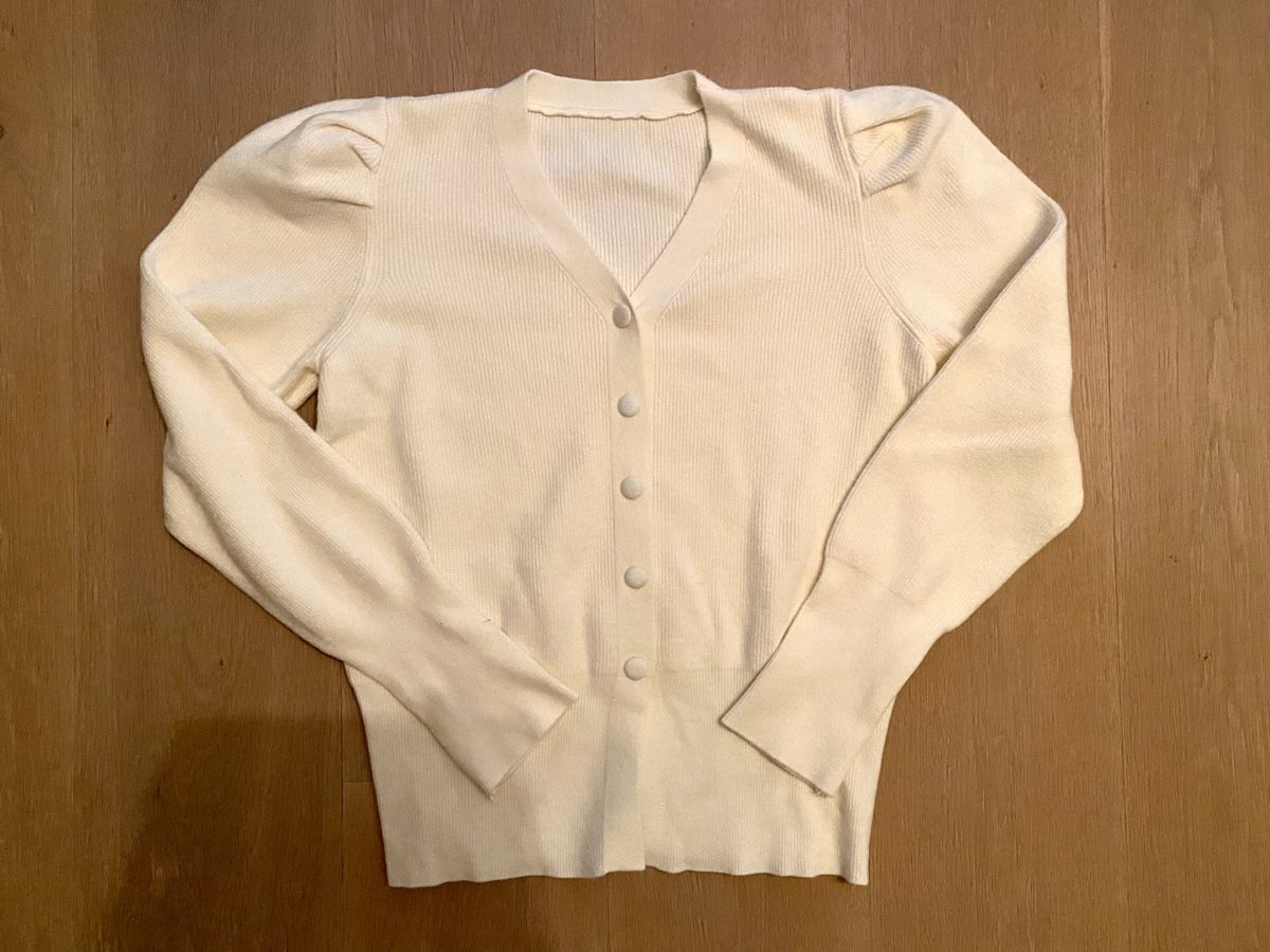 Giacche: Neue Strickjacke mit Puffärmeln, crème-weiss, Gr. S – Nuovo (secondo la descrizione) da Winkel venduto da Flyhy2020