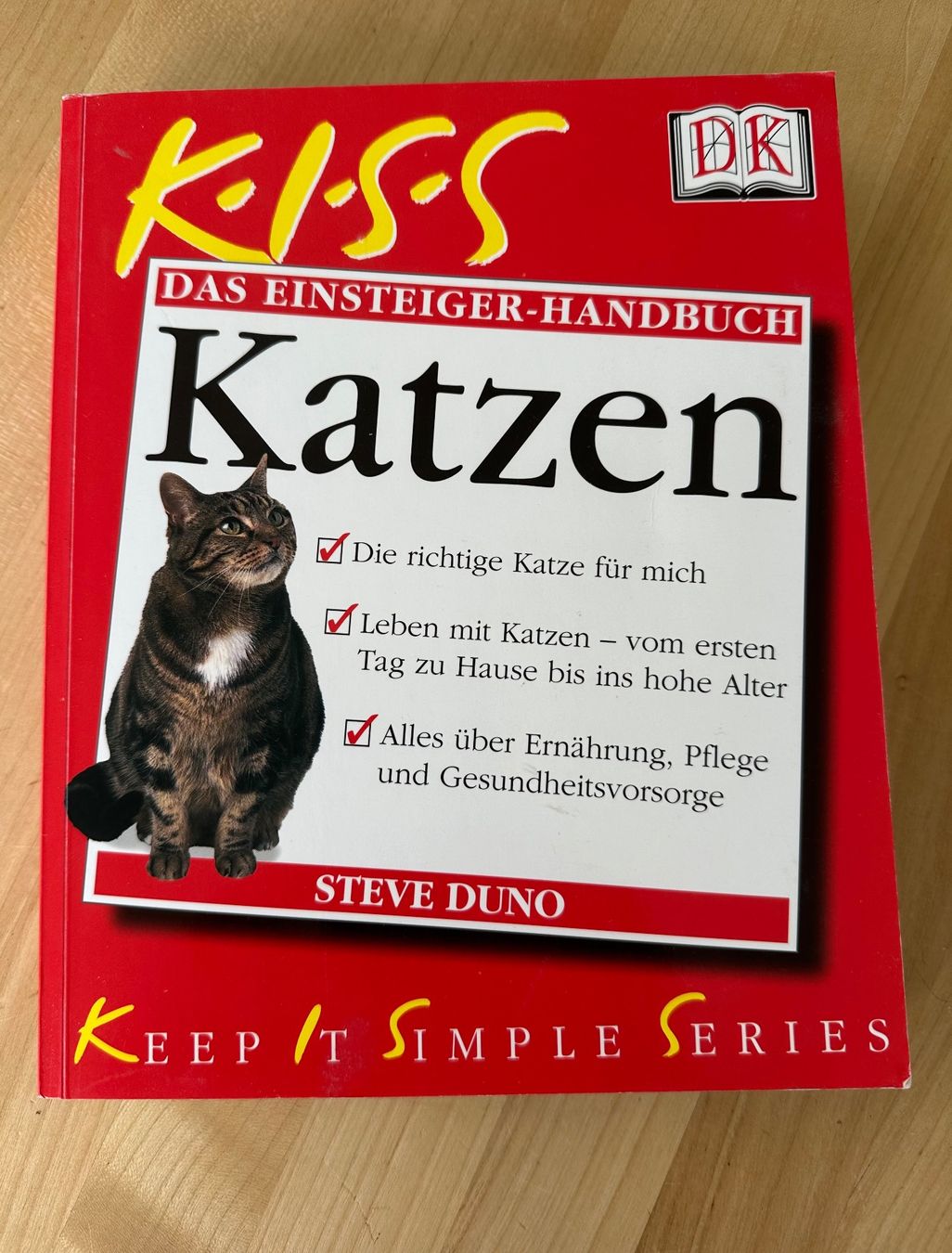 Libri: Katzen Handbuch – Usato da Zürich venduto da ruedigg