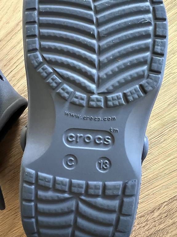 Crocs Scarpe per ragazzi: Crocs Grösse 30-31 – Usato da St. Niklausen LU venduto da Mimmi86 3