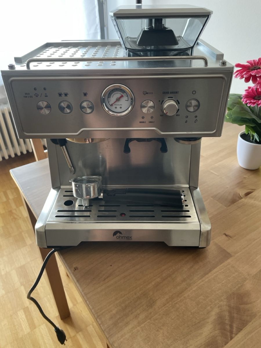 Machines à café & Machines à expresso: La macchind da caffe – D'occasion à Chiasso par Marclinoo74
