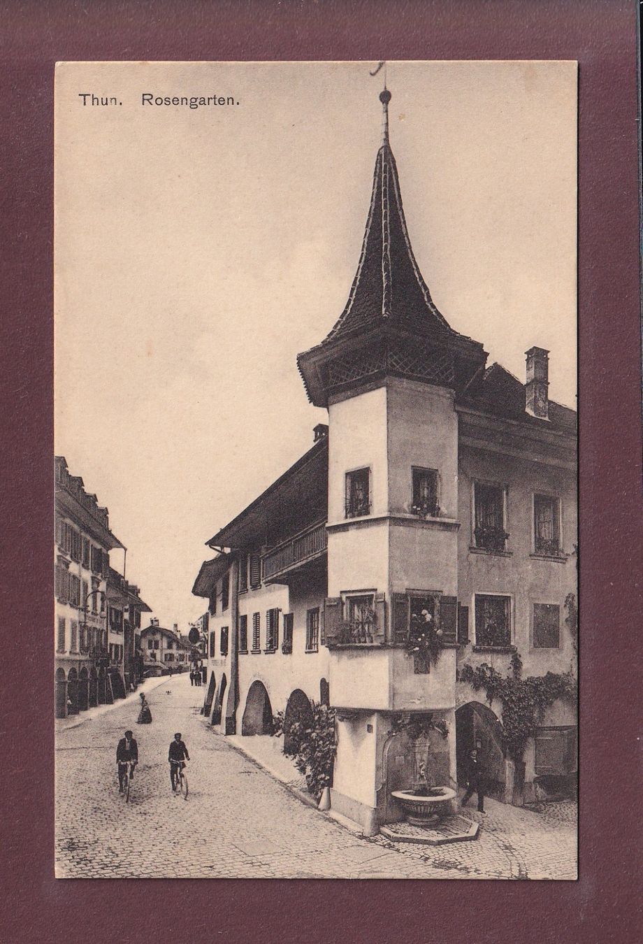 Cartes postales: THUN - Rosengarten – D'occasion à Pully par nicecards