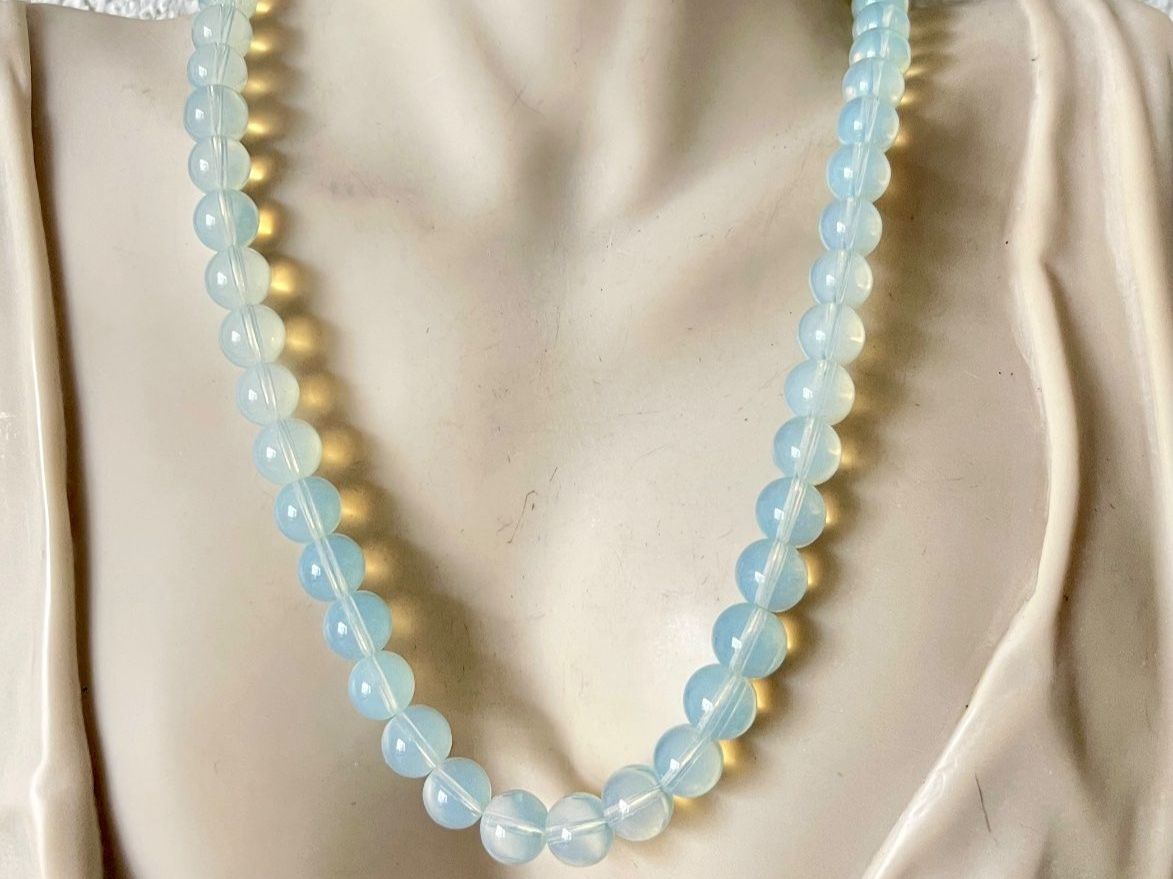 Catenine: Opalit Collier Silber 925 mit seidigem Schimmer 49 cm Unikat – Nuovo (secondo la descrizione) da Ruswil venduto da artbyhand