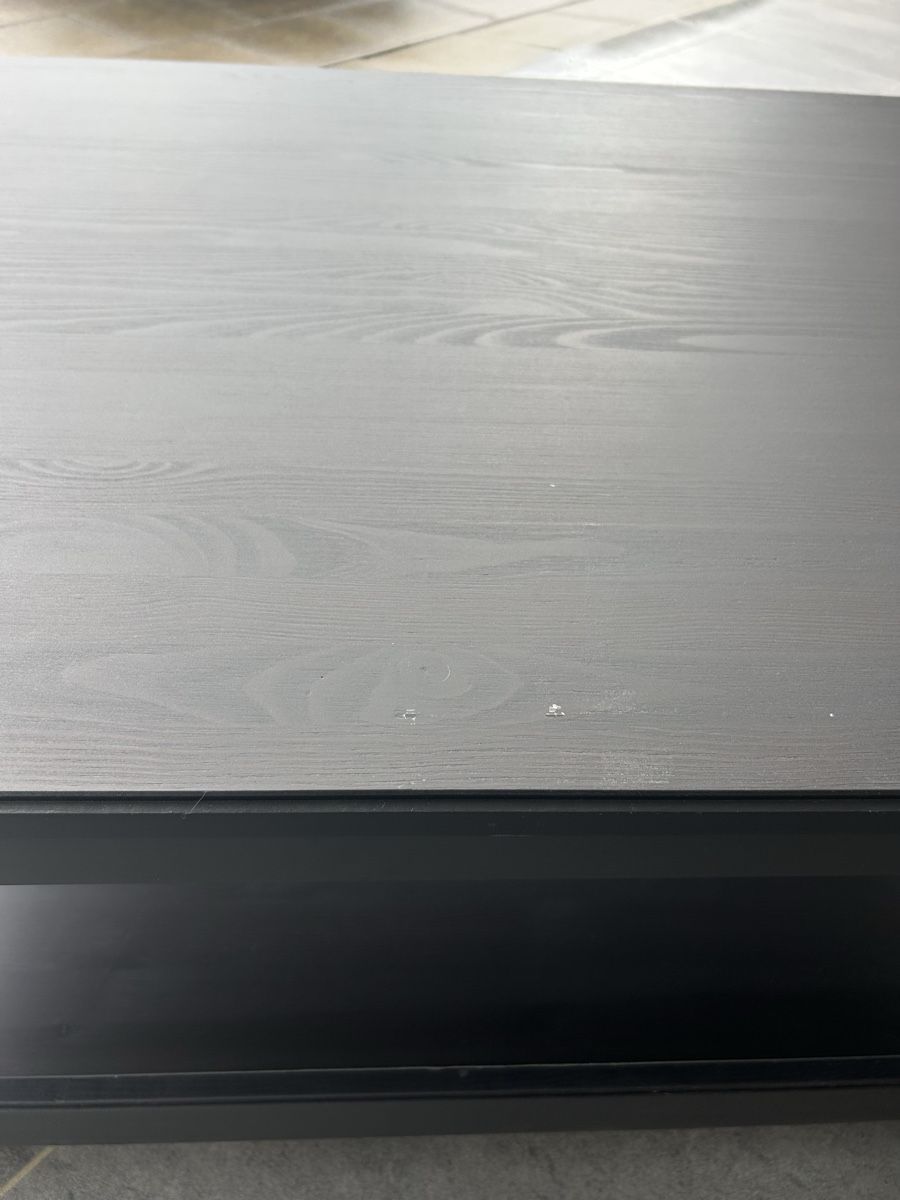 Ikea Tables: Couchtisch schwarz, mit Tablar – D'occasion à Schönenbaumgarten par dawyndergraue 3