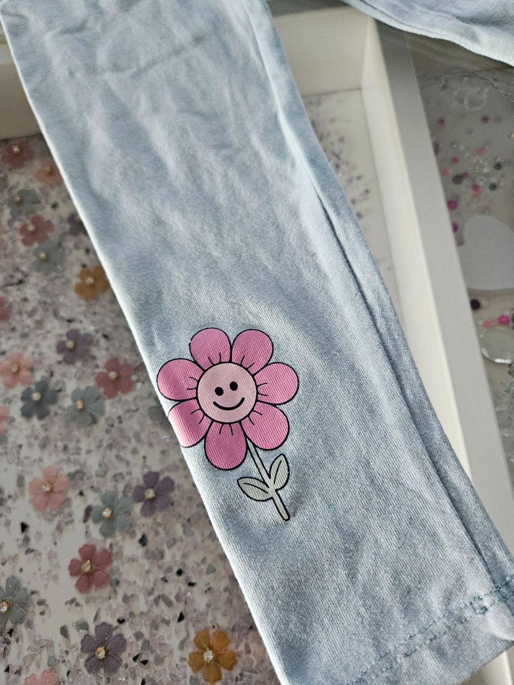 Strumpfhosen & Leggings: Leggings Blumen – Gebraucht aus Unterägeri von Sleepbear 1
