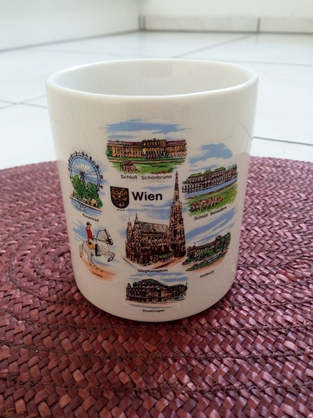 Tutte le decorazioni: Wien "Diverse Motive" (Tasse) – Nuovo (secondo la descrizione) da Igis venduto da bigile