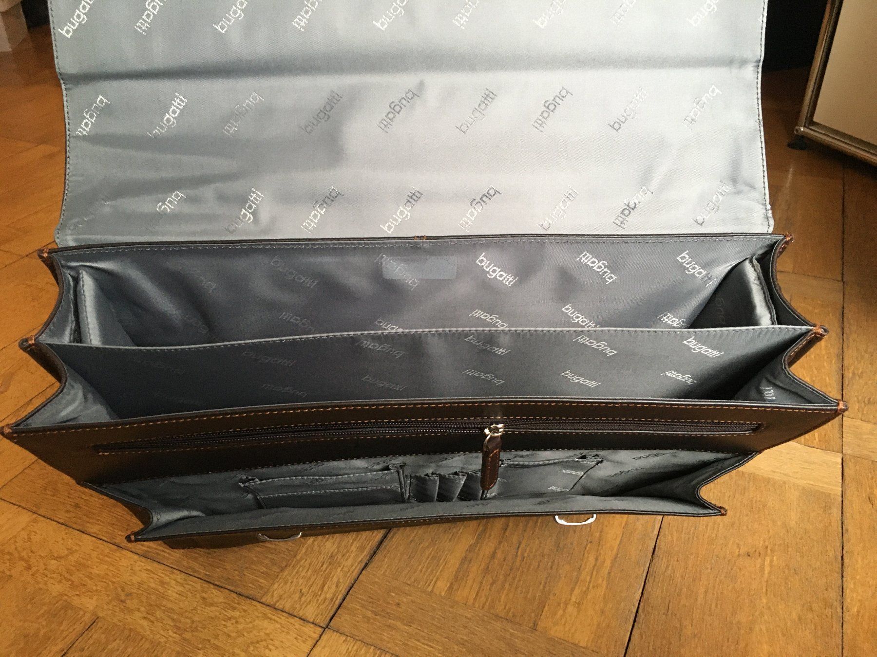 Bugatti Koffer & Taschen: Aktentasche - dunkelbraunes Top-Leder – Neu und originalverpackt aus Basel von Lancer4 1