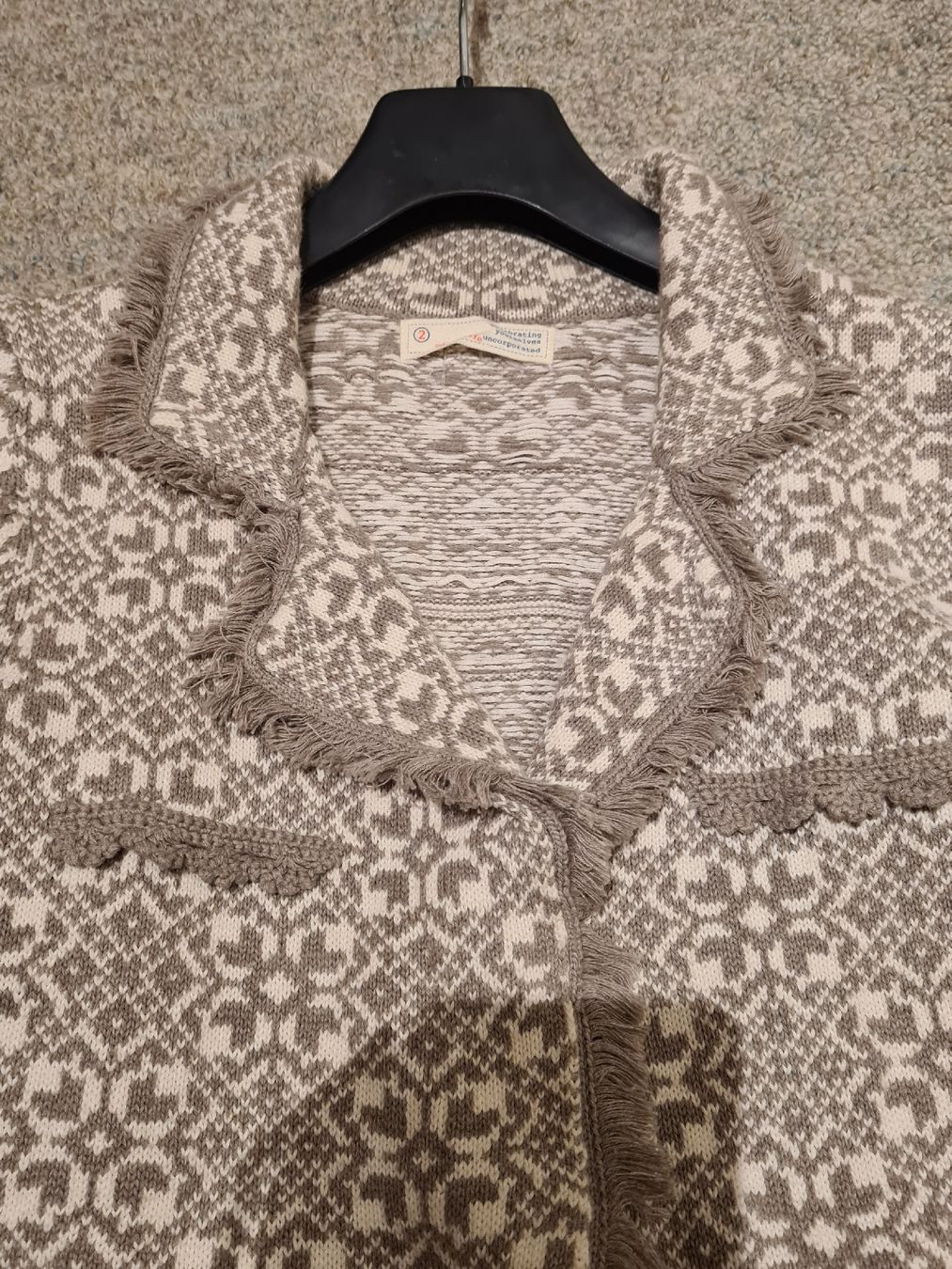 Odd Molly Cappotti: ODD MOLLY STRICKMANTEL TAUPE/BEIGE GR 2 – Usato da Adlikon venduto da jahr01 9