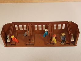 Märklin Inneneinrichtung passend zu 24,5 cm Wagen defekt