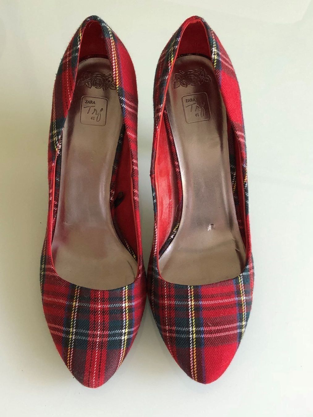 Scarpe da donna: Pumps farbig grösse 41 – Usato da Adliswil venduto da Jessik0 1