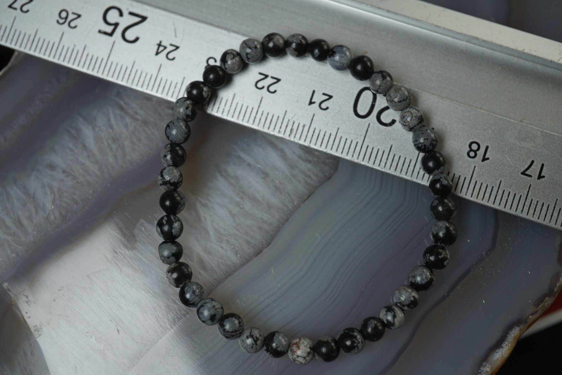 Minerali & Pietre curative: Schneeflocken Obsidian   Kinder  4mm    Armband – Nuovo e nell'imballaggio originale da Eschenbach SG venduto da topstone 6