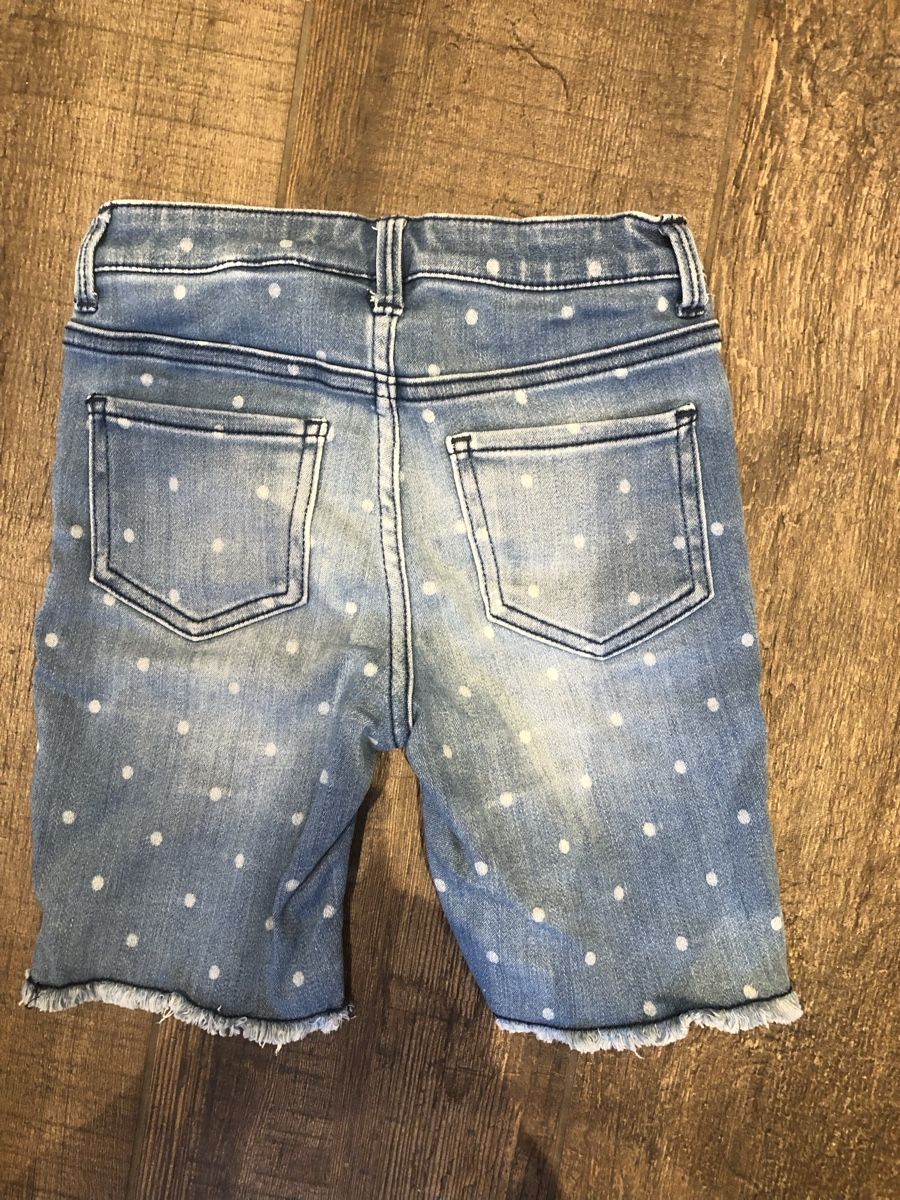 Oshkosh Pantaloni: Kurze Hosen – Usato da Herznach venduto da lu1eg 1