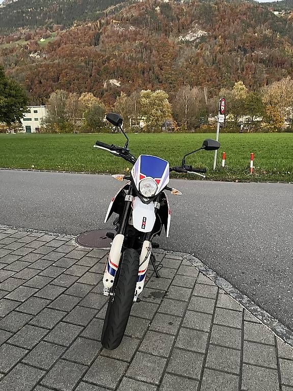 Aprilia Strada: Aprilia sx 125 – Usato da Triesen venduto da mik_cxk9 1