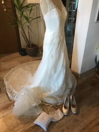 Brautkleid