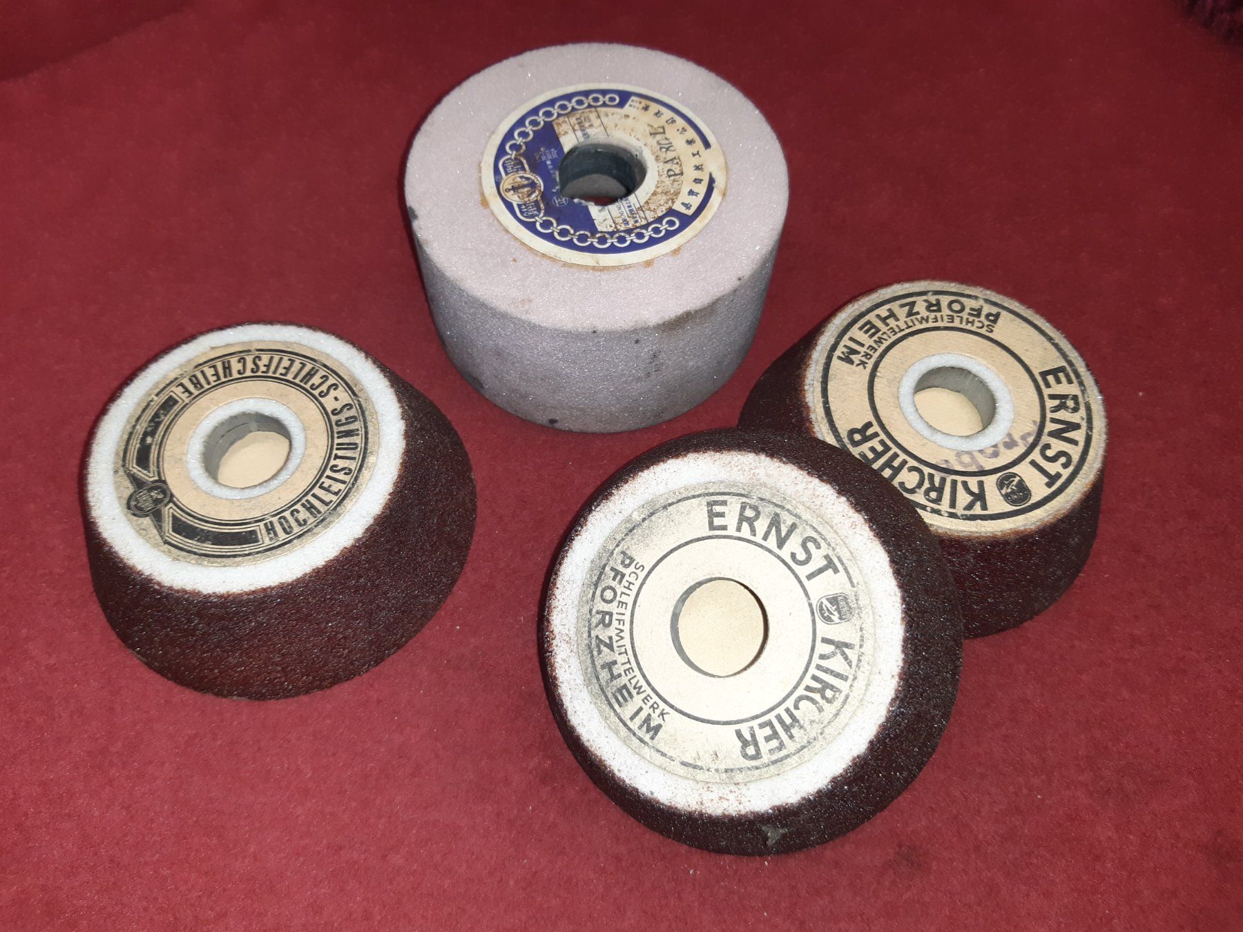 Smerigliatrici & Lucidatrici: Schleifscheiben Schleifmittel Ernst Kircher – Usato da Lohn-Ammannsegg venduto da Molch7