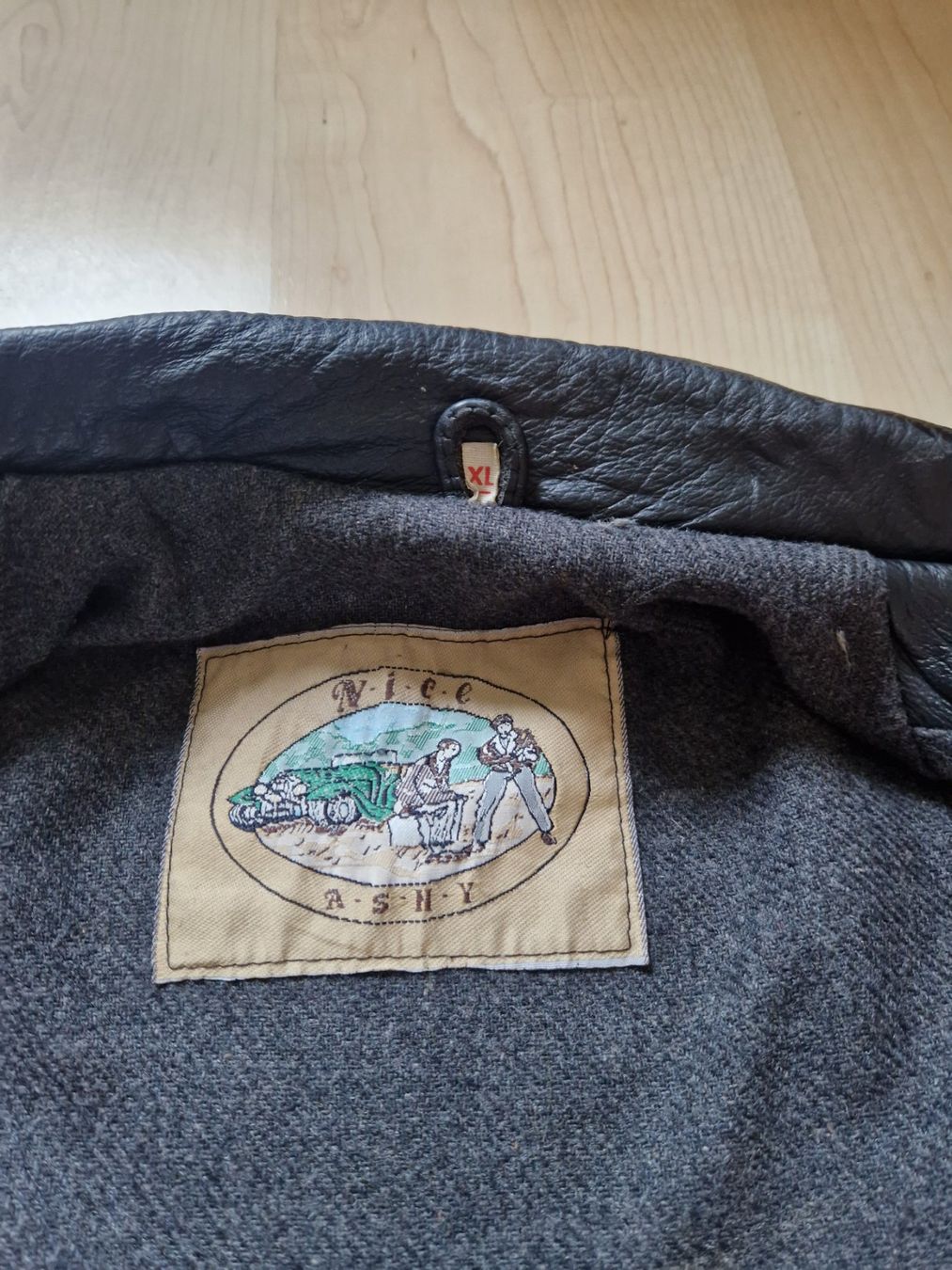Giacche: Retro Bike Jacke – Usato da Stans venduto da Stockema 4