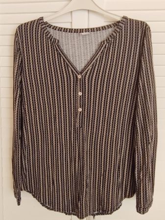Feine Bluse leicht elastisch