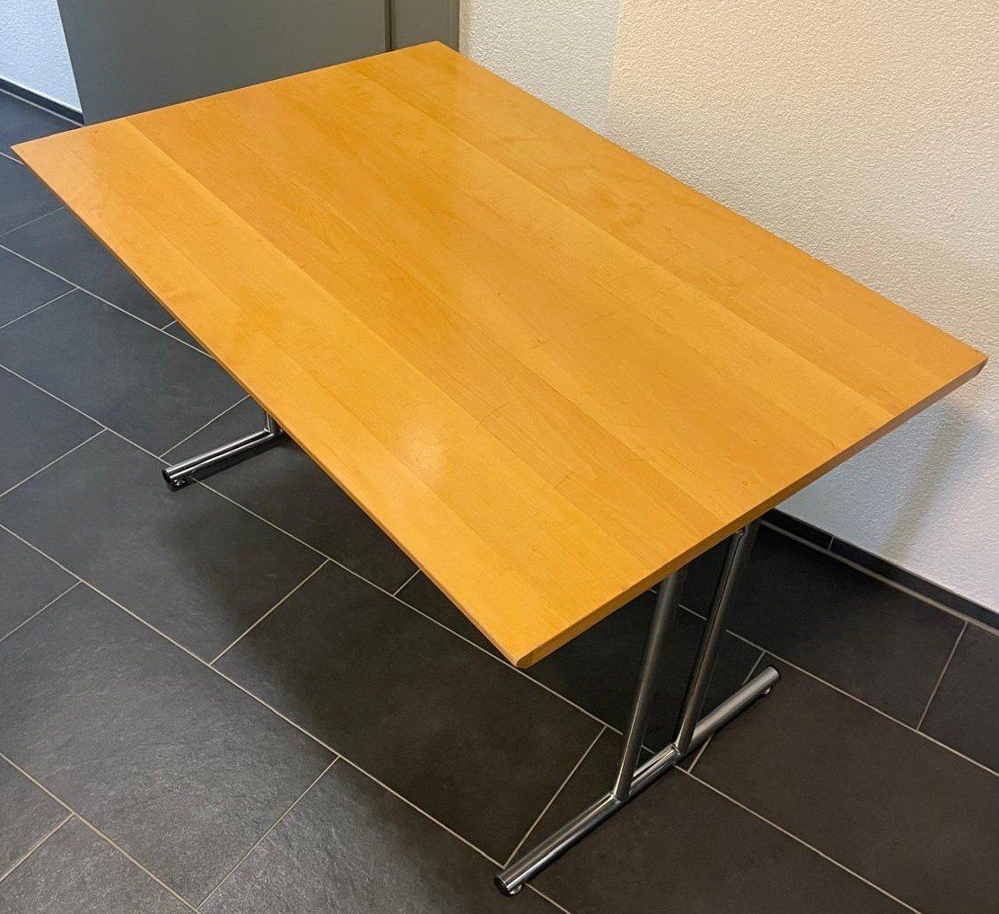 Tavoli: Gastro-Tisch – Usato da St. Gallen venduto da Dachs330 3