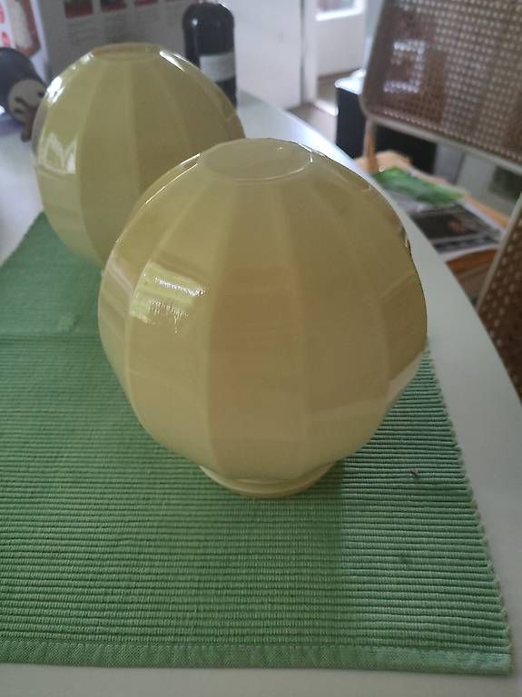Lampenschirme: Lampengläser – Gebraucht aus Rüti ZH von Retisch