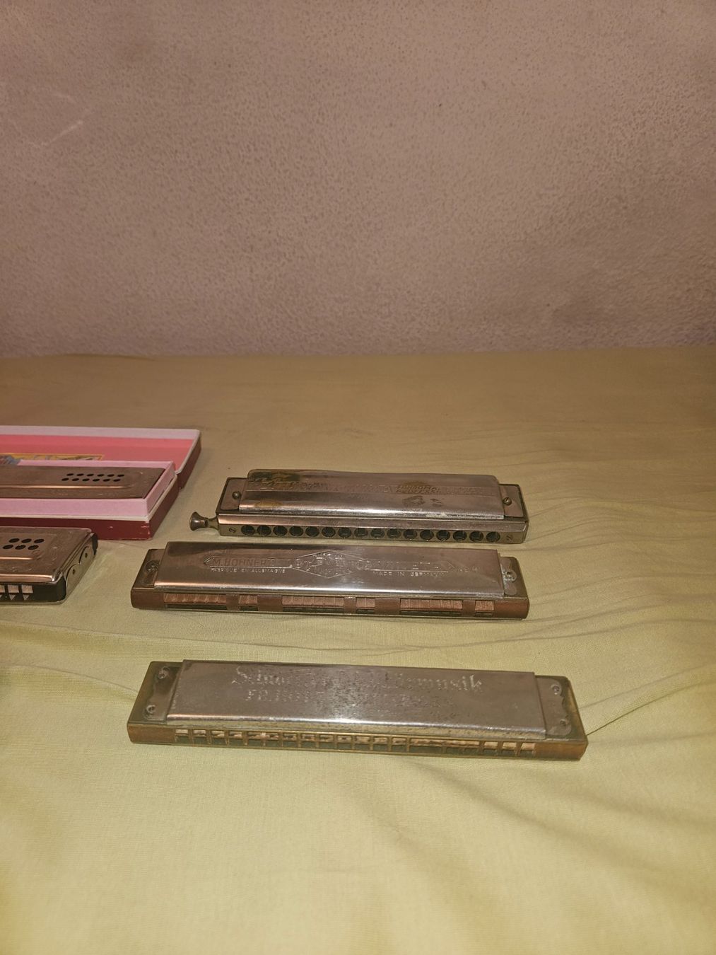 Hohner Musikinstrumente: 6 alte Mundharmonikas – Gebraucht aus Basel von FirstClass4000 1