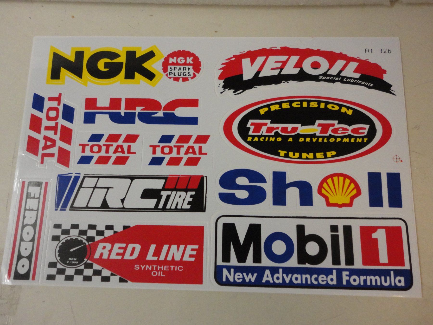 Modellismo RC: Decal für Modelle – Nuovo e nell'imballaggio originale da Horgen venduto da RcModell