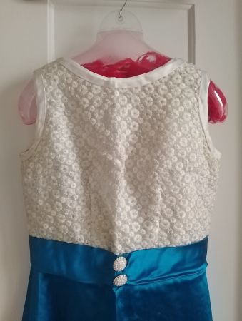 Traumhaft schönes elegantes Vintage Abendkleid Stickereien