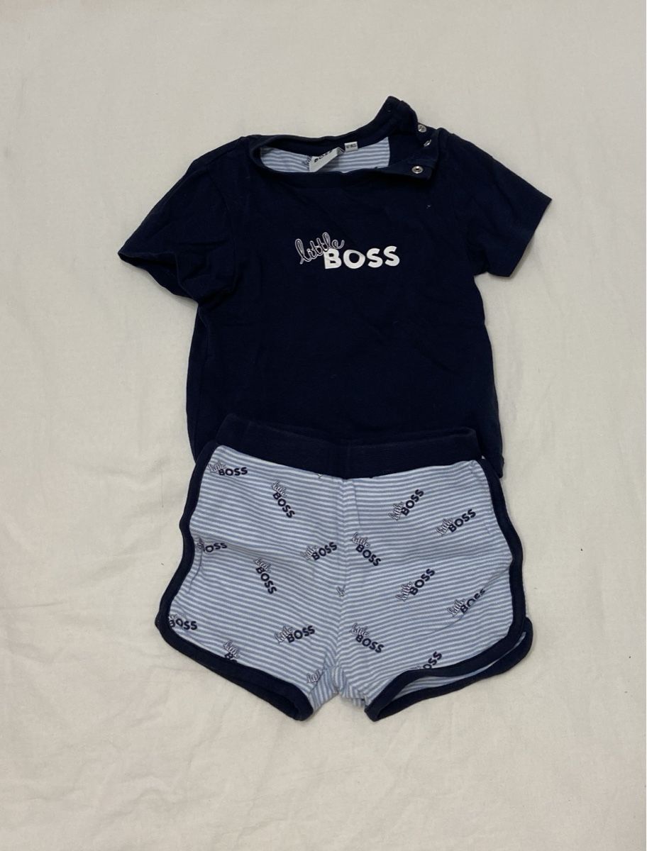 Hugo Boss Lotti & Set di vestiti: Boss Sommer-Ensemble 74/80 – Usato da Zürich venduto da Riiinchen